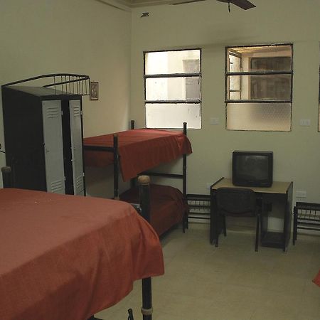 Hostal El Tucu Tucuc San Miguel de Tucumán Eksteriør bilde